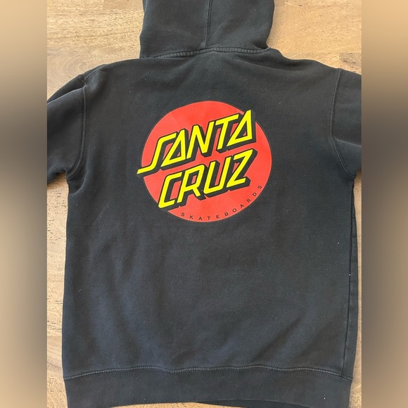 Vintage Santa Cruz Skateboards Hoodie with Logo - Picture 4 of 6